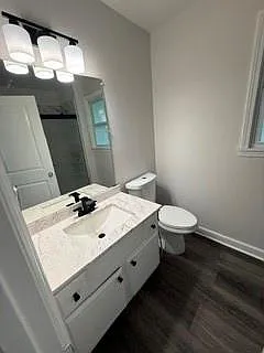 644 Bantry Ln — Photo 25