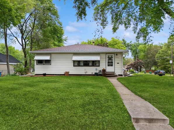 4800 Hampshire Ave N, Crystal, MN 55428