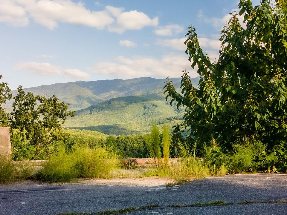 1st image of 843 Deer Path Ln Lot 37