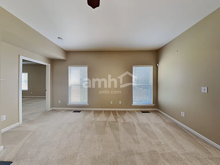 4733 Jobe Trl — Photo 6