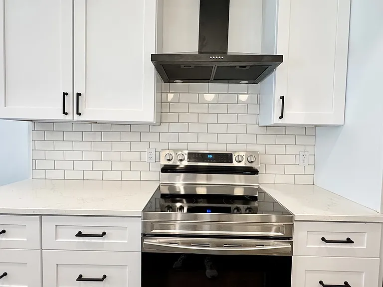 1217 E 29th St #1213 — Photo 7