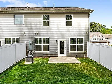 1010 Henson Park Dr — Photo 25