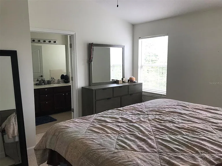 2915 Pointeview Dr — Photo 11