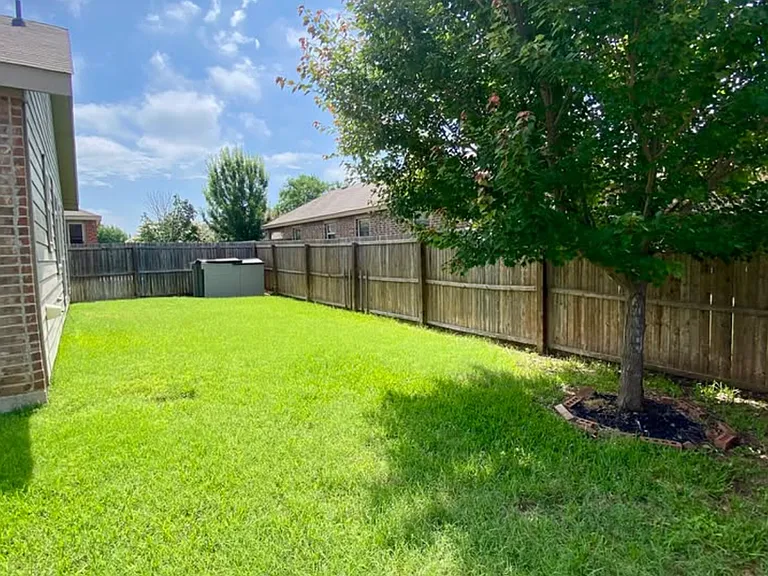 8800 Deadwood Ln — Photo 6