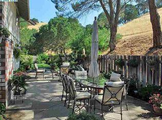 1270 Sunburst Ct, Walnut Creek, CA 94596