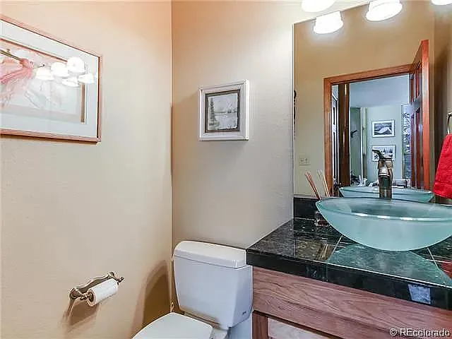 Living Bathroom