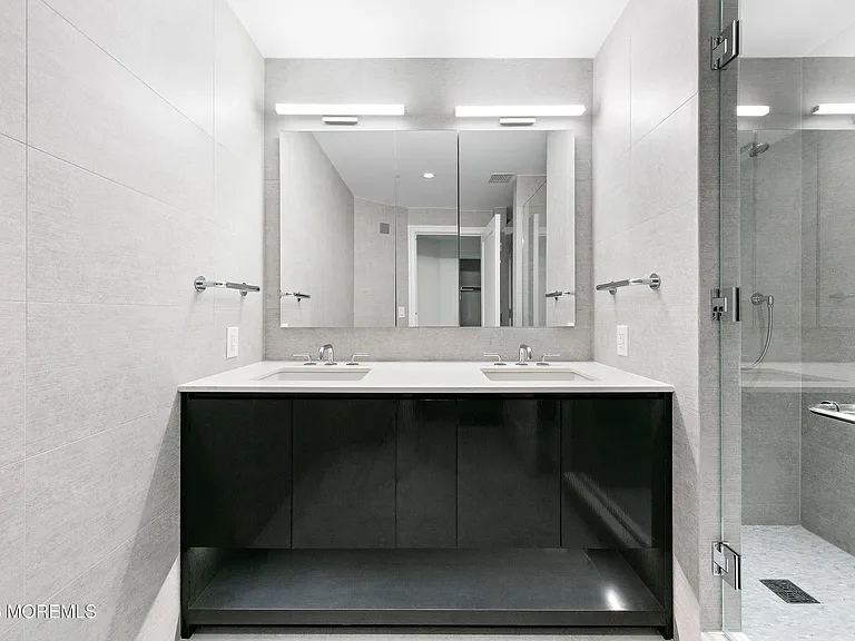 15 Morris Ave #317 — Photo 9