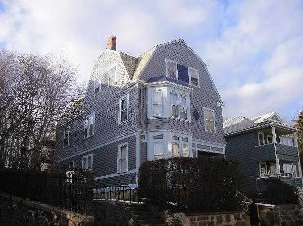 3 bed, $5,100 — Photo 2