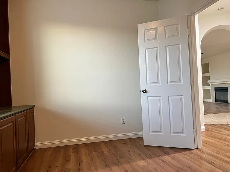 1092 Lyra Way — Photo 7