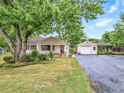 35 Milton St, Clark, PA, 16113