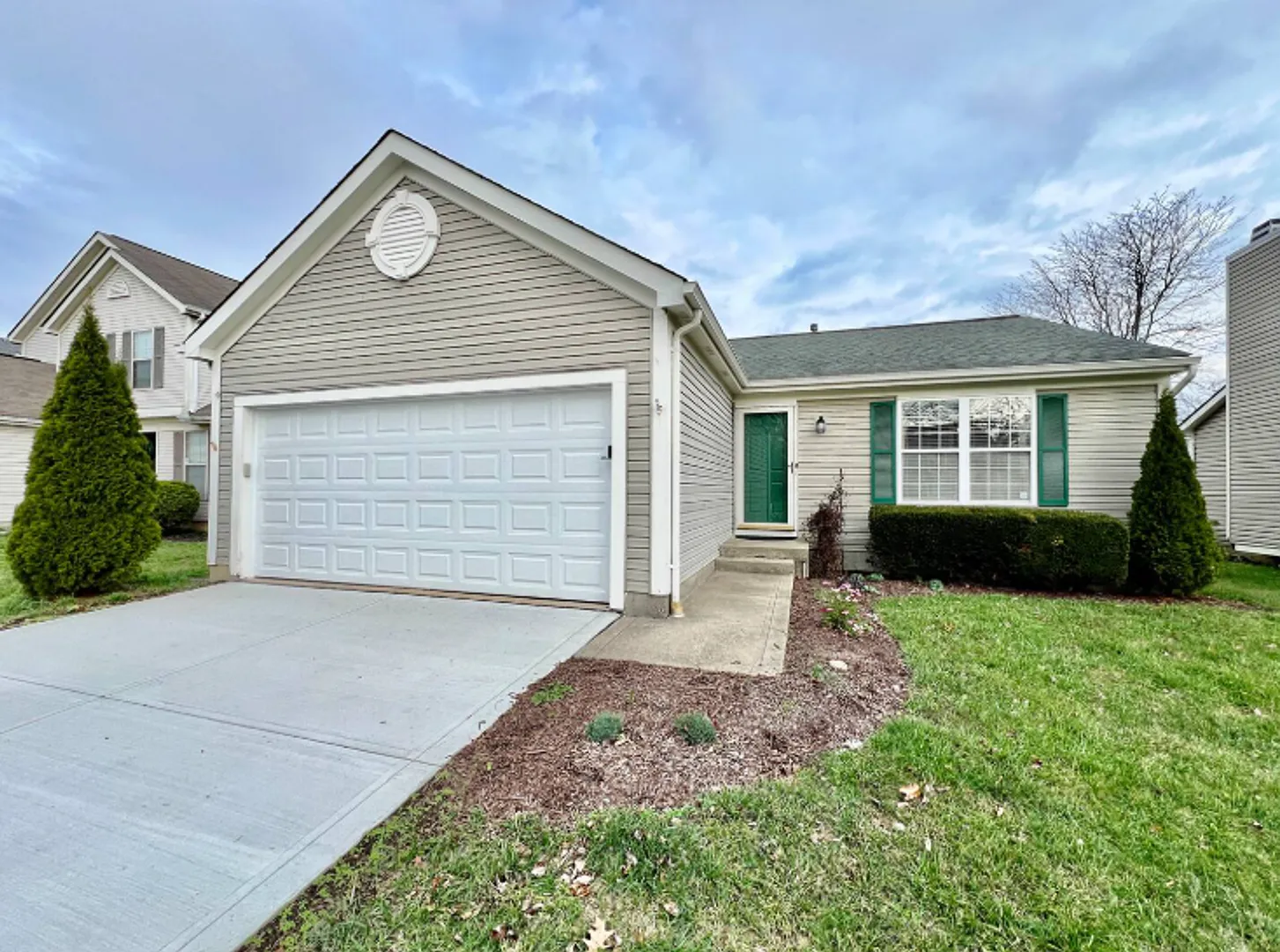 Comfy Ranch Home in West Chester — Photo 1