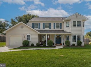 13 Jasmine Ln, Sicklerville, NJ 08081