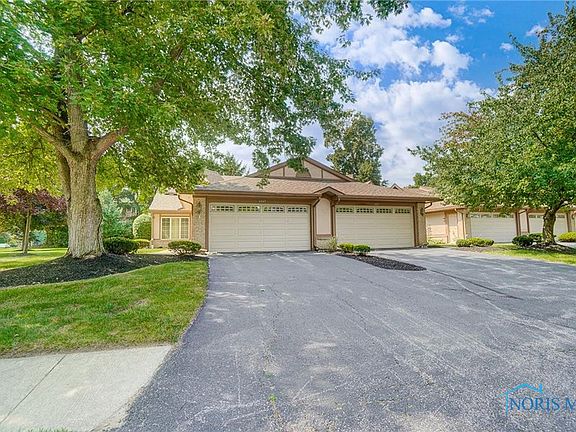 2nd image of 6049 Suffolk Ln #6049