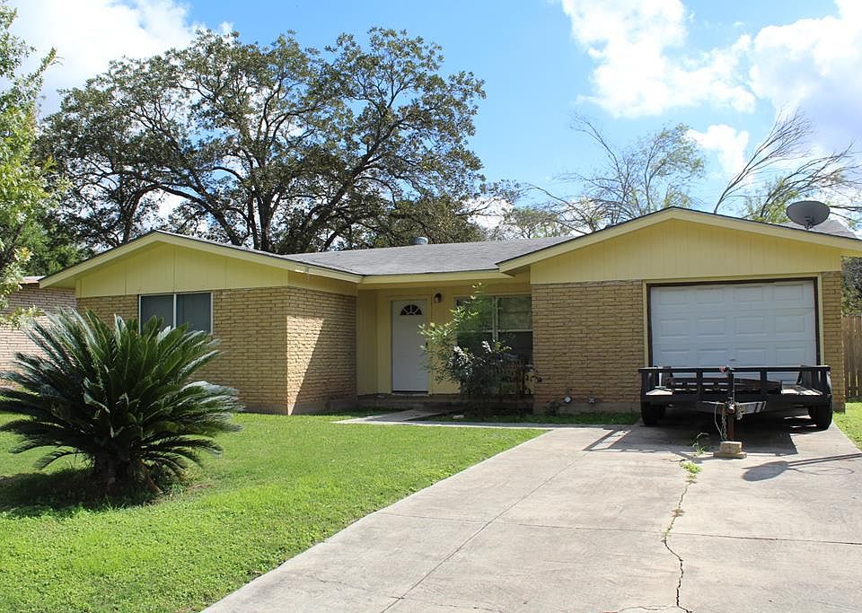 1st image of 729 Skylane Dr N