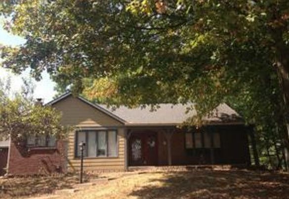 1st image of 103 Chaucer Cir
