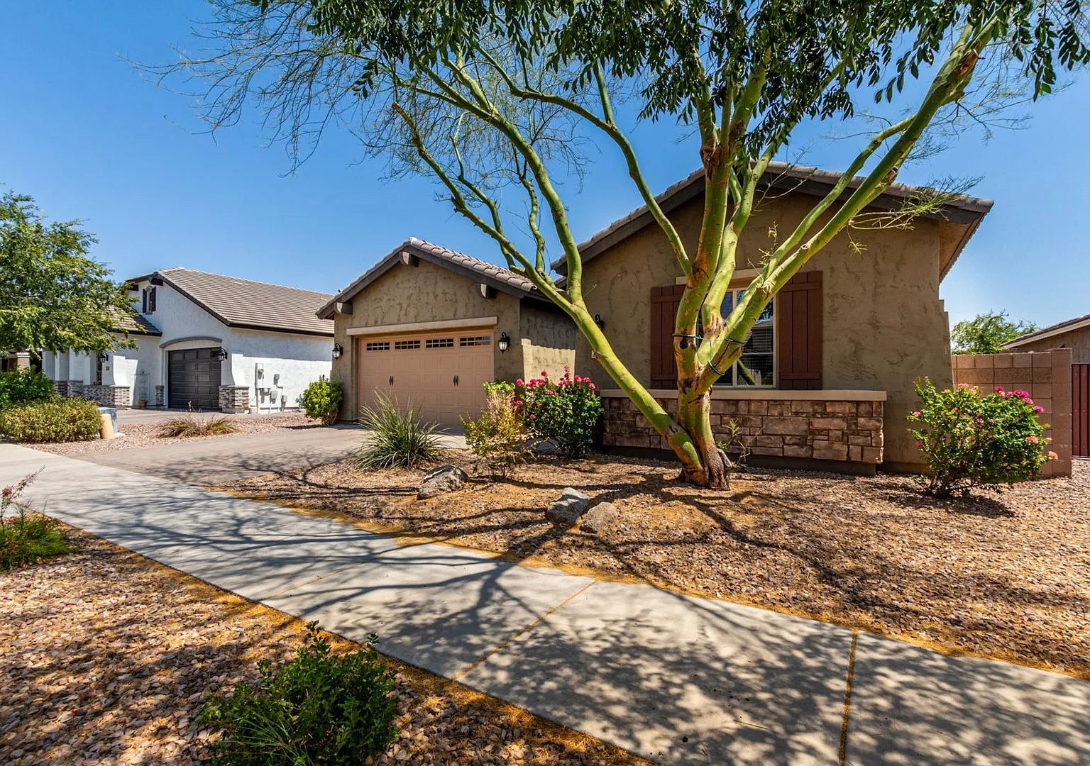 4 bedroom rental Queen Creek — Photo 4