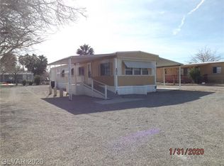 201 Powderhorn Ave, Overton, NV 89040
