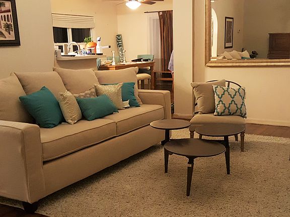 Neutral color, pretty floor!