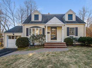 31 Kensington Rd, Madison, NJ 07940