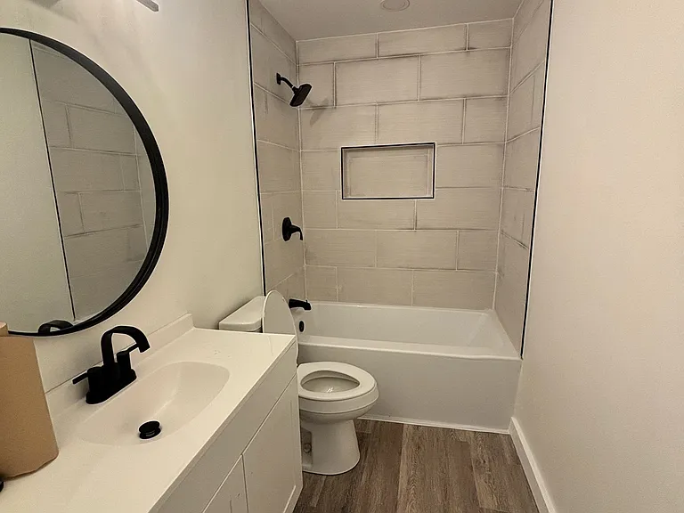 1015 Furman St #1 — Photo 6