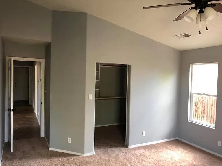 715 Pinon Meadows Dr NE — Photo 8