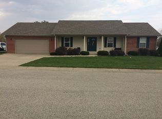 914 S Creek Dr W, Greensburg, IN 47240
