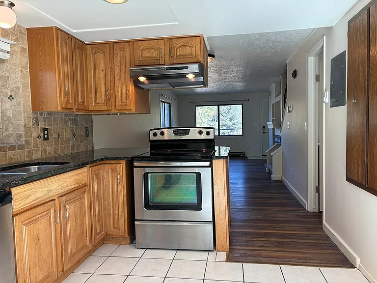1601 Woodbridge Ct #1601 — Photo 24