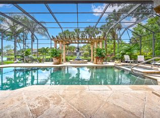 481 Crestwood Ln, Naples, FL 34113