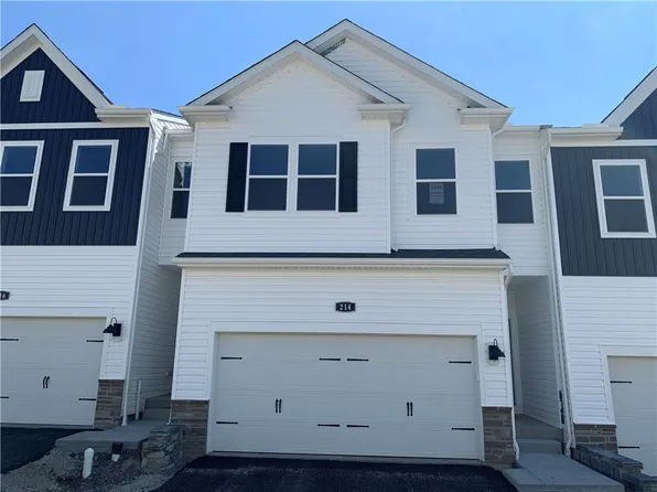 214 Paddock Ln, Harmony Boro, PA 16037