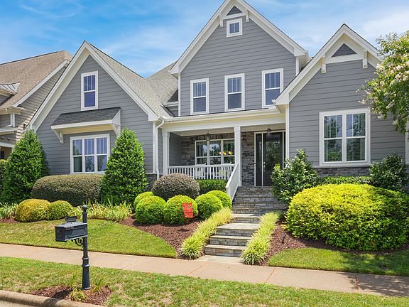 2nd image of 1331 Revolution Cir