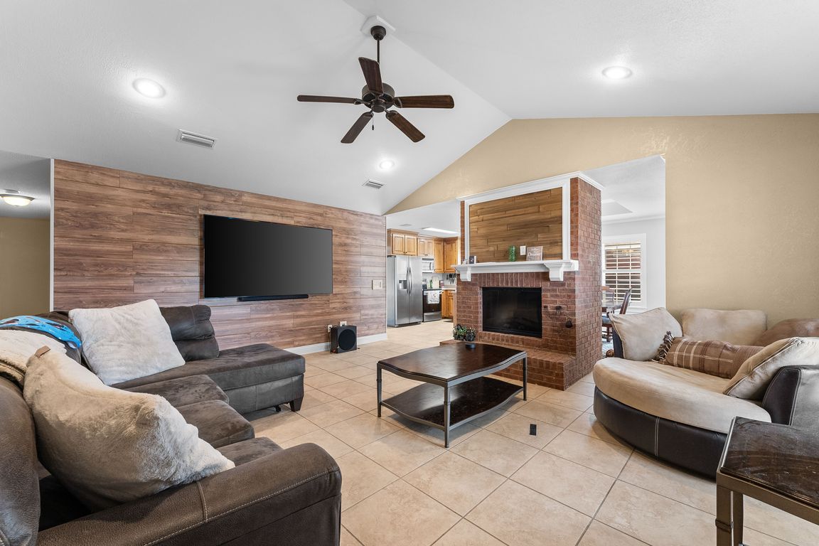 next background image