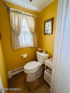 214 Howe St — Photo 11