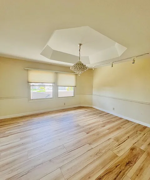 2441 Dresden Pl — Photo 22