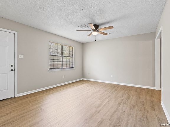 3rd image of 334 Co Rd 0095