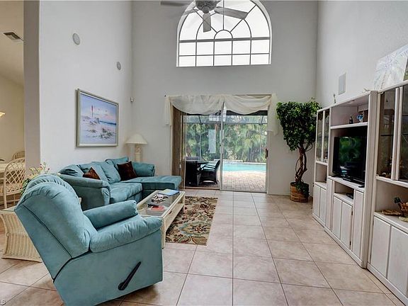 5th image of 2609 SW 25th St