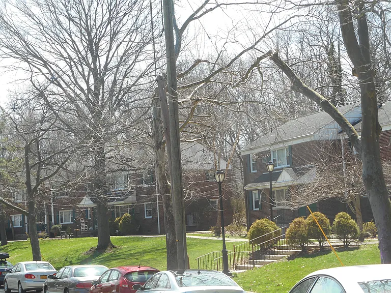 Westfield Manor — Photo 32