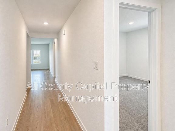 4th image of 17909 Orchard Oriel Way