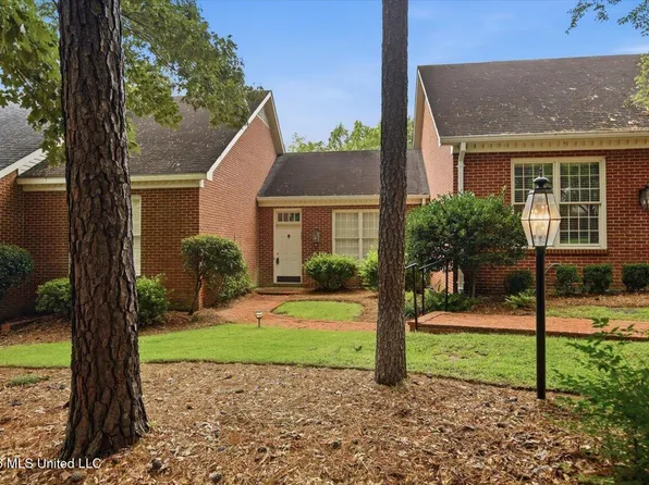 235 Eastbrooke St, Jackson, MS 39216