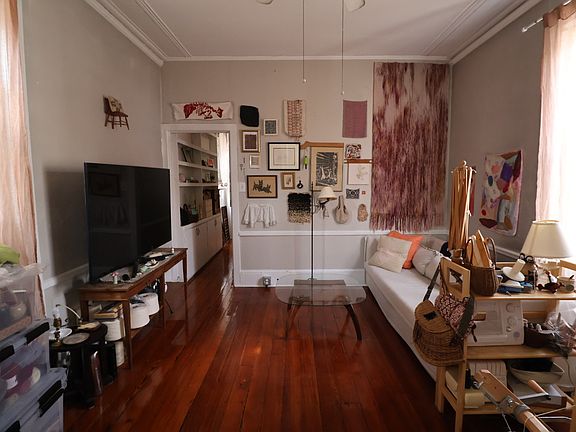 2nd image of 409 S 9th St #11554473