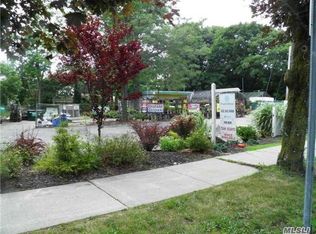 174 Main St, Kings Park, NY 11754