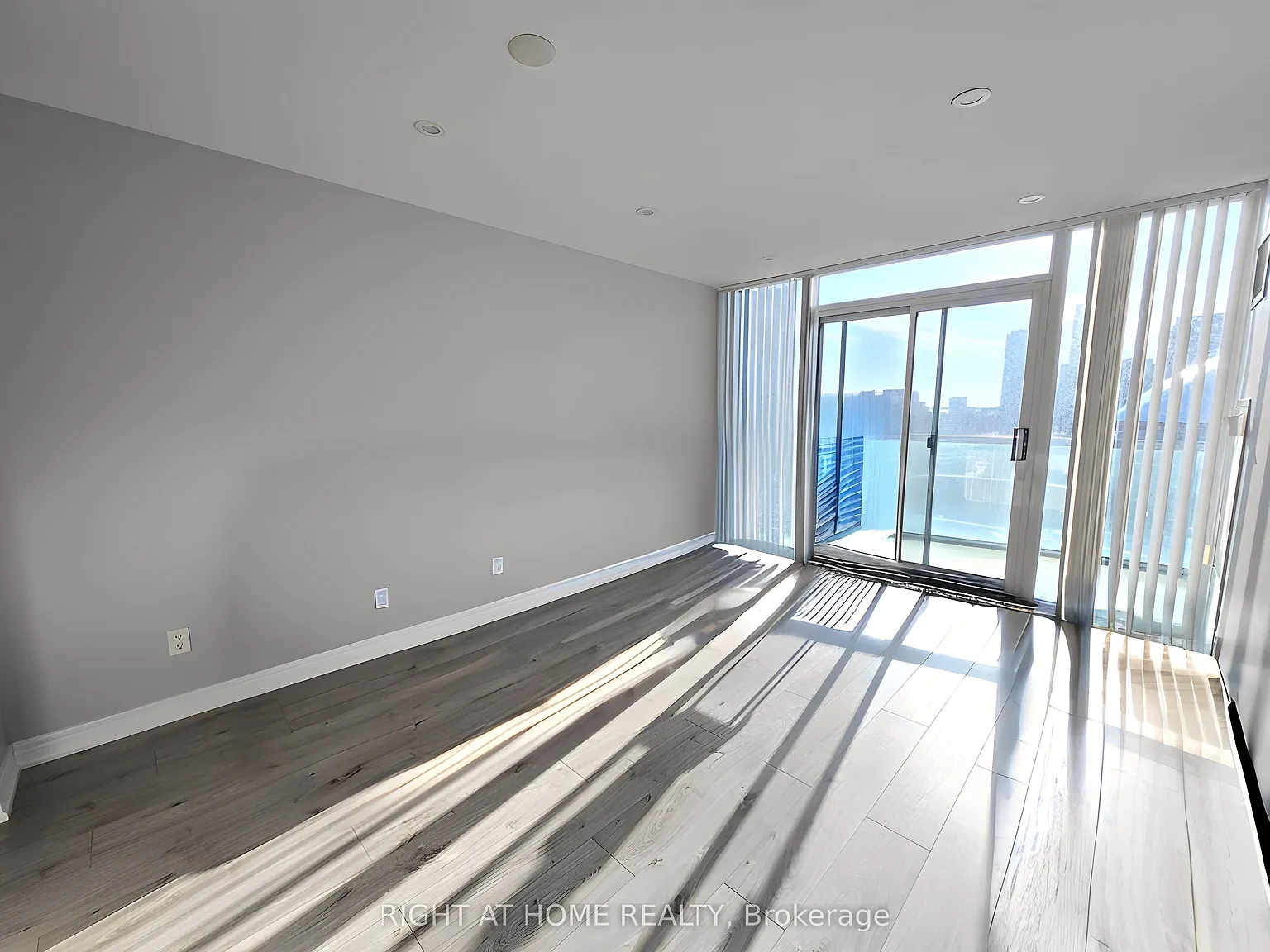 1 bed, $2,400 — Photo 3