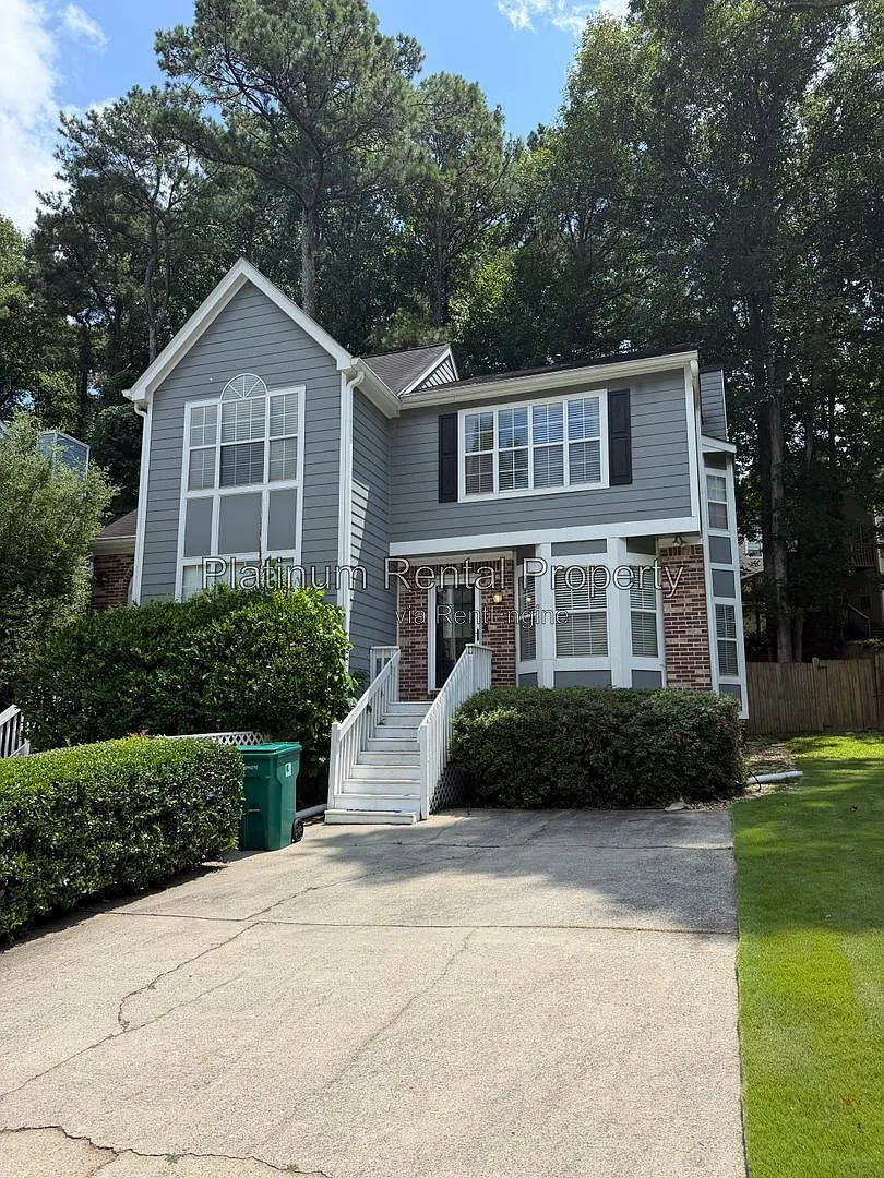 2 bed, 2.5 bath, 1260 sqft, $2,100 — Photo 2