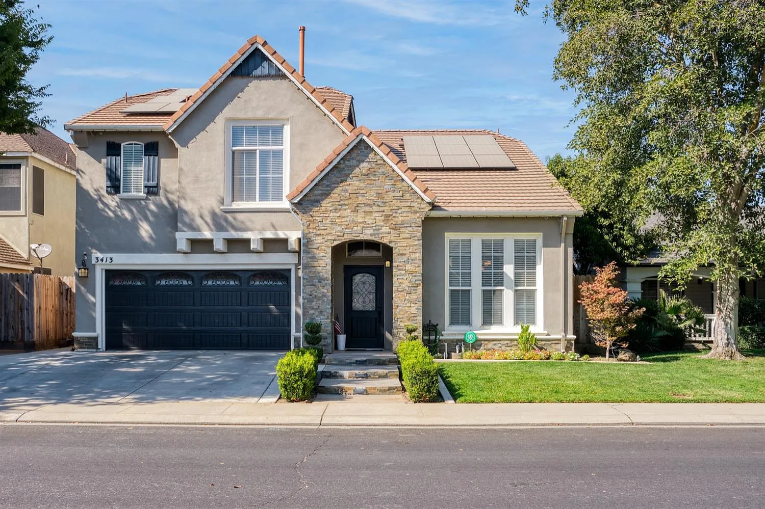 3413 Will Scarlet Way photo 1