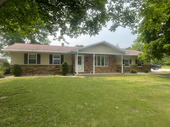 509 Pleasant Way, Seymour, WI 54165