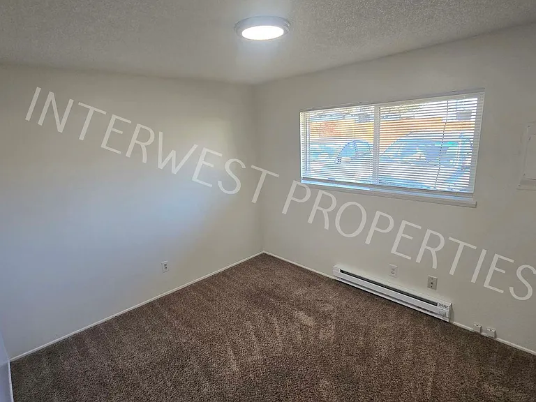 Canterbury Terrace Apartments — Photo 19