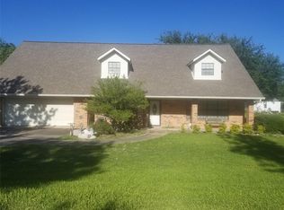 505 S Jackson St, Wolfe City, TX 75496