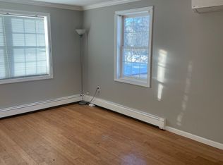 4 New St, Enfield, CT 06082