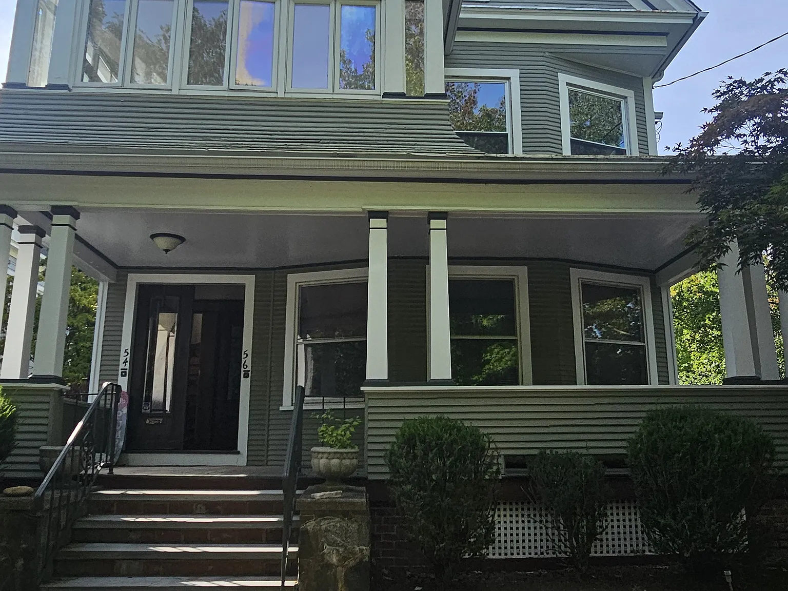 6 bed, 2300 sqft, $3,000 — Photo 1