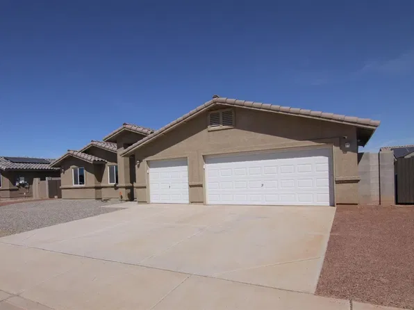 7586 E 41st St, Yuma, AZ 85365