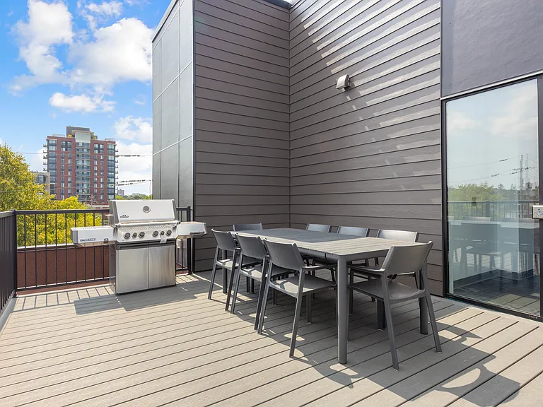 177 Armstrong St — Photo 27